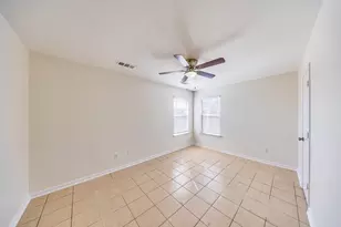 5611 Tidewater Dr, Houston, TX 77085 - Photo 5