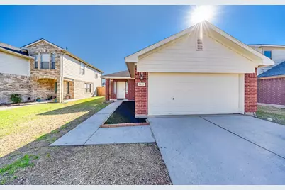 5611 Tidewater Drive, Houston, TX 77085 - Photo 11