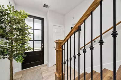 2718 Grand Fountains Drive #G, Houston, TX 77054 - Photo 7