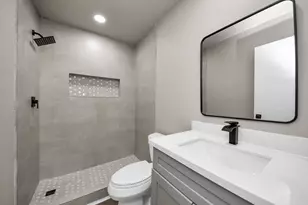 7023 Maczali Dr, Houston, TX 77489 - Photo 17