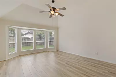 12804 Flat Creek Drive, Pearland, TX 77584 - Photo 17