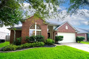 12804 Flat Creek Dr, Pearland, TX 77584 - Photo 1