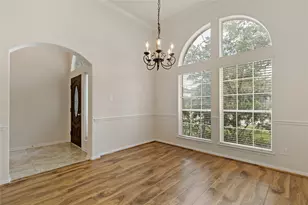 12804 Flat Creek Dr, Pearland, TX 77584 - Photo 9