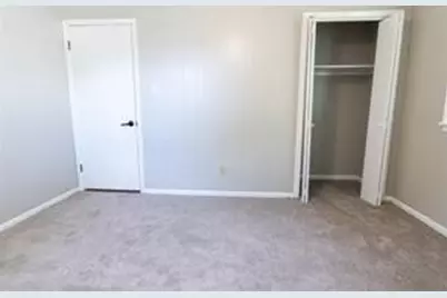 465 N Horton Street, La Grange, TX 78945 - Photo 13