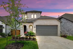 997 Newport Crk Dr, Katy, TX 77493 - Photo 1