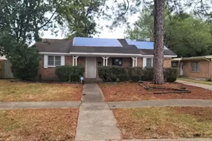 8318 Mattby St, Houston, TX 77061 - Photo 1