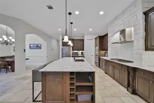31402 Longwood Park Ln, Spring, TX 77386 - Photo 5