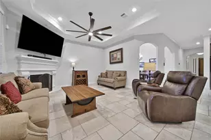 31402 Longwood Park Ln, Spring, TX 77386 - Photo 13
