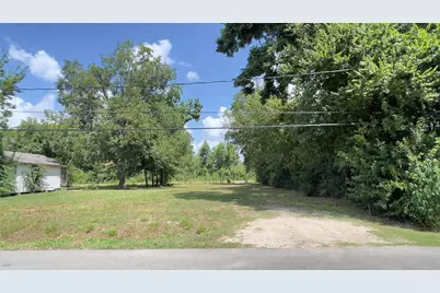 2200 Hampton Street, Houston, TX 77088 - Photo 1