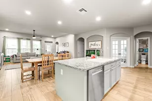 8910 Beacon Mill Dr, Cypress, TX 77433 - Photo 3