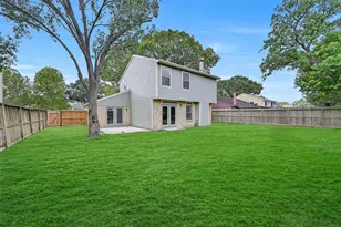 2710 Merrimac Dr, League City, TX 77573 - Photo 5