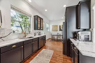 4013 Blossom St, Houston, TX 77007 - Photo 13