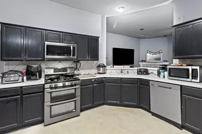 223 Warner Bend, Hutto, TX 78634 - Photo 7