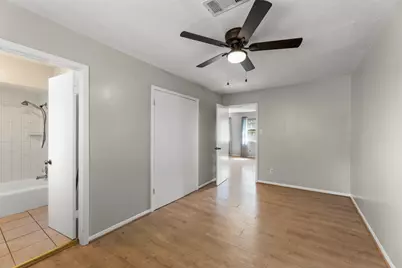 8102 Renmark Lane, Houston, TX 77070 - Photo 25