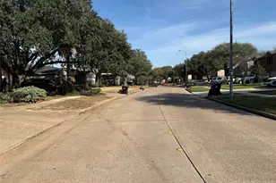 4702 Breckenridge Dr, Houston, TX 77066 - Photo 5