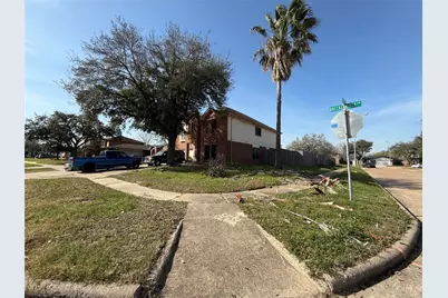 4702 Breckenridge Drive, Houston, TX 77066 - Photo 3