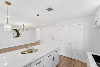 3714 Brookmeade Drive, Houston, TX 77045 - Photo 11
