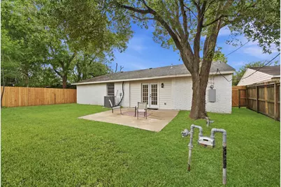 3714 Brookmeade Drive, Houston, TX 77045 - Photo 23
