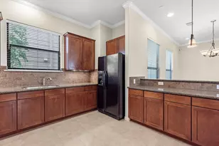 4217 Koehler St, Houston, TX 77007 - Photo 9