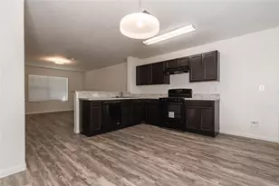 5438 Quail Cove Ln, Houston, TX 77053 - Photo 5