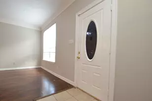 11045 Landswalk Dr, Houston, TX 77099 - Photo 11