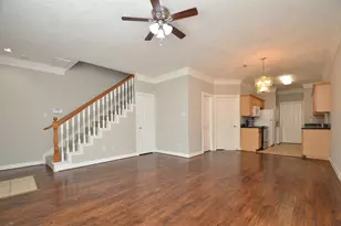 11045 Landswalk Dr, Houston, TX 77099 - Photo 9