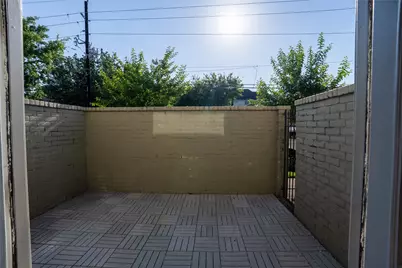 2213 Stanford Street #2213, Houston, TX 77006 - Photo 17