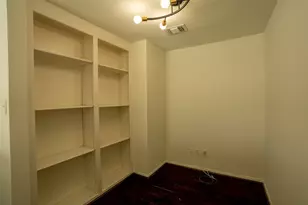 2213 Stanford St, Houston, TX 77006 - Photo 7