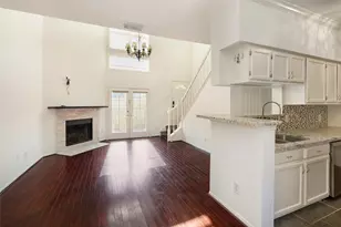 2213 Stanford St, Houston, TX 77006 - Photo 3