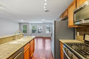 1515 Saulnier St, Houston, TX 77019 - Photo 9