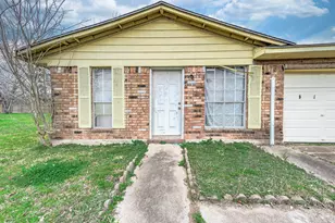 11617 Fleming Dr, Houston, TX 77013 - Photo 5