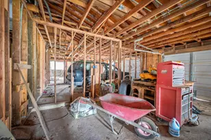 11617 Fleming Dr, Houston, TX 77013 - Photo 9