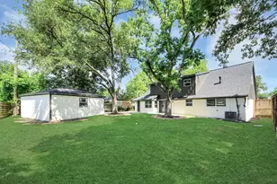 6015 McKnight St, Houston, TX 77035 - Photo 11