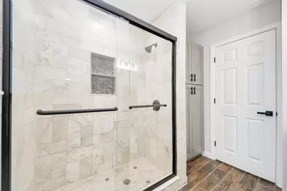 6015 McKnight Street, Houston, TX 77035 - Photo 15