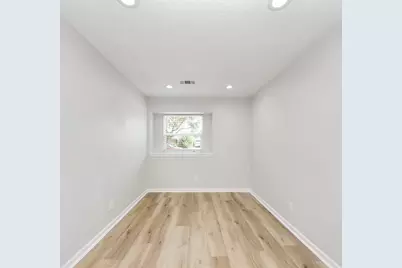 6015 McKnight Street, Houston, TX 77035 - Photo 23