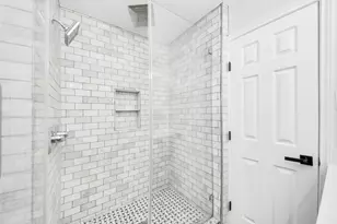 6015 McKnight St, Houston, TX 77035 - Photo 5