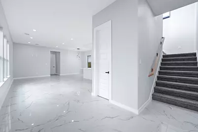 90 Burress Street #B, Houston, TX 77022 - Photo 5