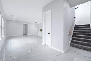 90 Burress St, Houston, TX 77022 - Photo 5