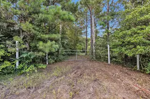 20860 Julie Ln, Montgomery, TX 77356 - Photo 1