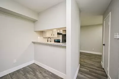 9090 S Braeswood Boulevard #86, Houston, TX 77074 - Photo 9