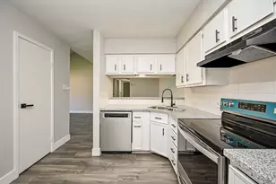 9090 S Braeswood Blvd, Houston, TX 77074 - Photo 13