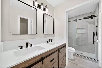 2426 Woodsdale Boulevard, Houston, TX 77038 - Photo 23