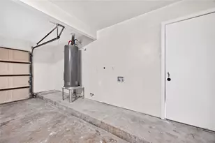 2426 Woodsdale Blvd, Houston, TX 77038 - Photo 25