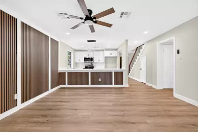 2426 Woodsdale Boulevard, Houston, TX 77038 - Photo 11