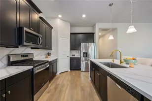 19319 Palfrey Prairie Trl, Tomball, TX 77377 - Photo 3