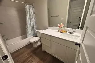 5039 Country Mdws Trl, Iowa Colony, TX 77583 - Photo 11