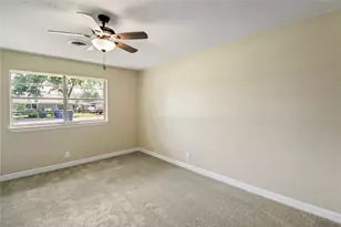 307 Avenue G, Brazoria, TX 77422 - Photo 13