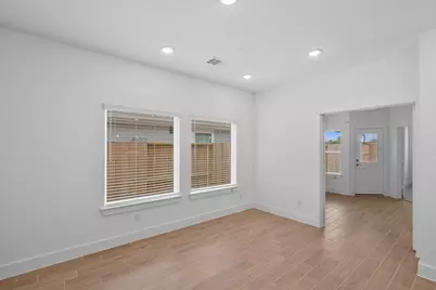5259 Celestial Court, Iowa Colony, TX 77583 - Photo 11