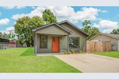 9822 Thorn Street, Houston, TX 77078 - Photo 1