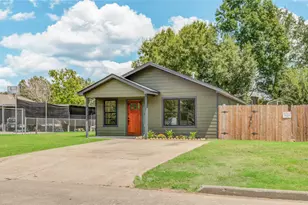 9822 Thorn St, Houston, TX 77078 - Photo 5